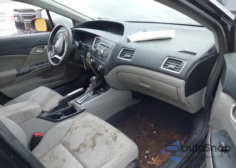 2015 Honda Civic Lx z USA, uszkodzony, nr VIN 19XFB2F51FE258806